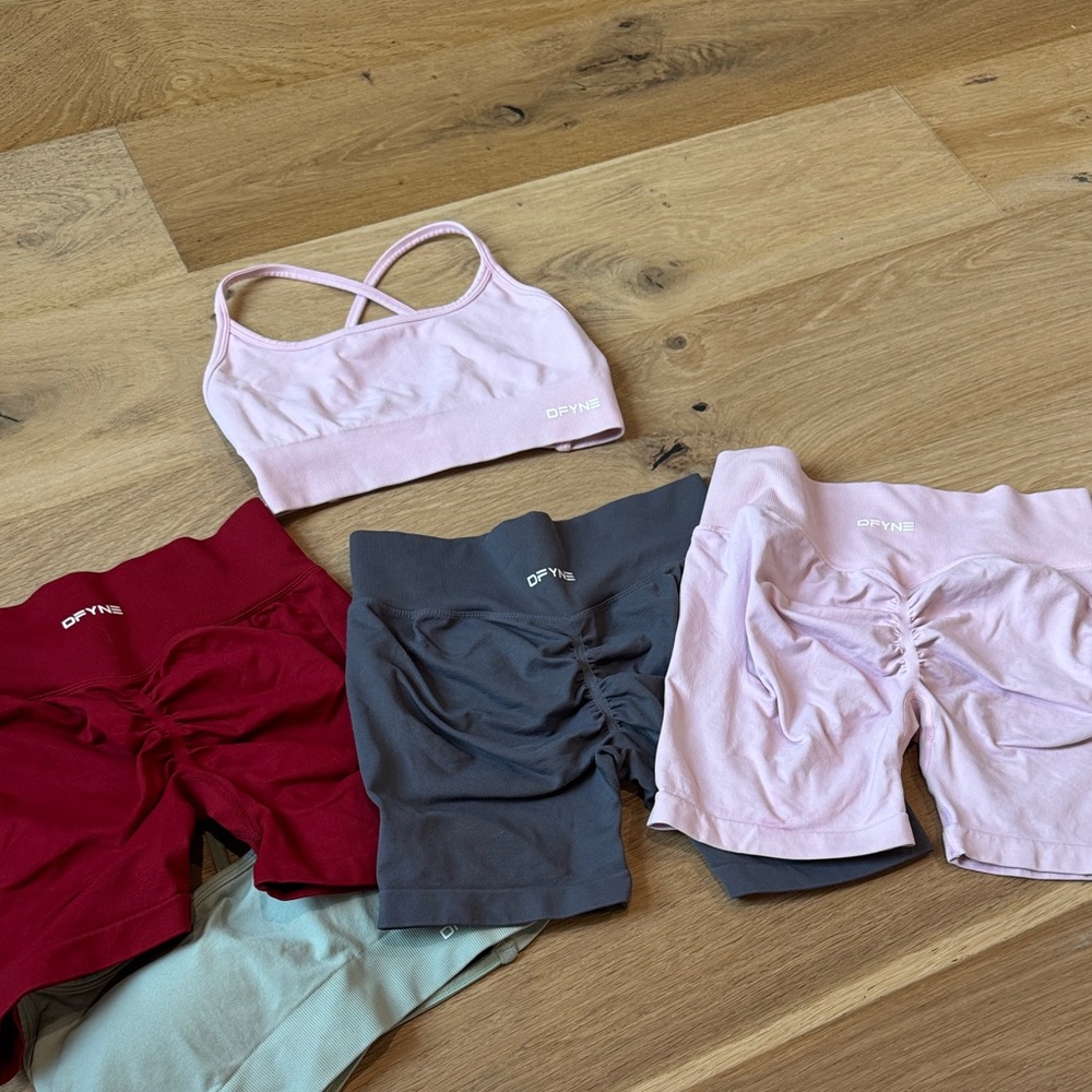 DFYNE workout wear bundle - Picture 3 of 3
